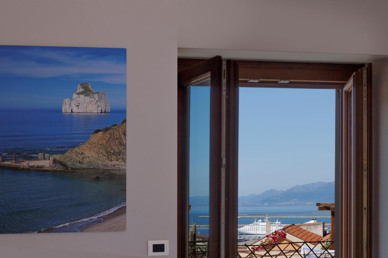 Antonia Suite Cagliari Bagian luar foto