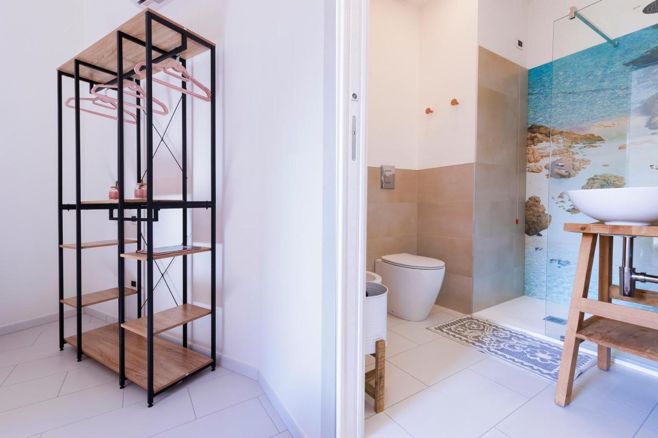 Antonia Suite Cagliari Bagian luar foto