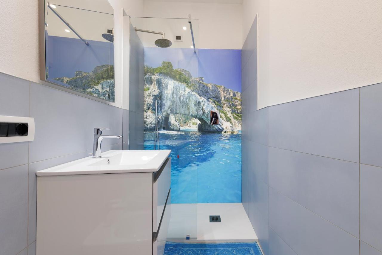 Antonia Suite Cagliari Bagian luar foto