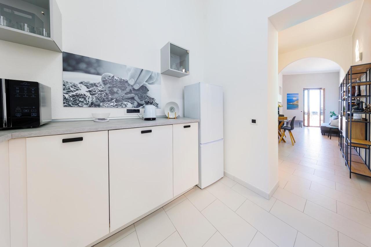 Antonia Suite Cagliari Bagian luar foto